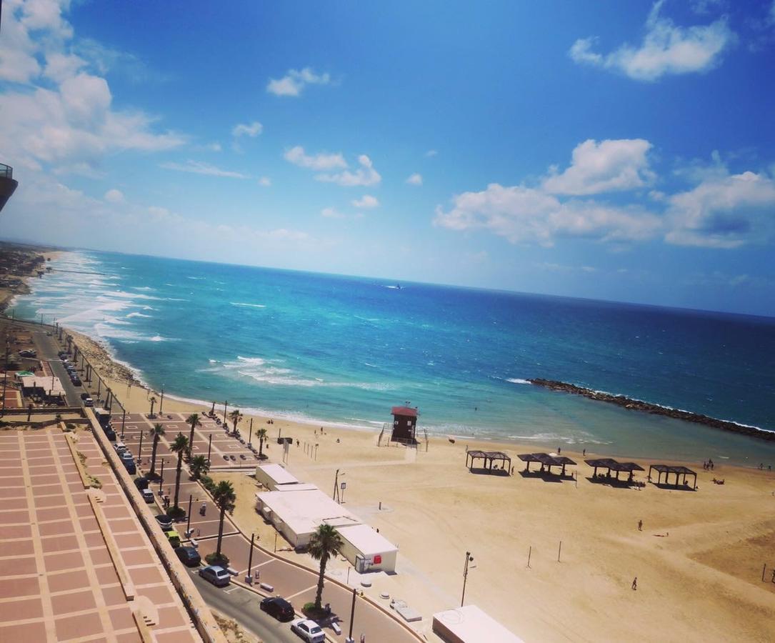 Luxurious Beach Apartment Haifa Exterior photo