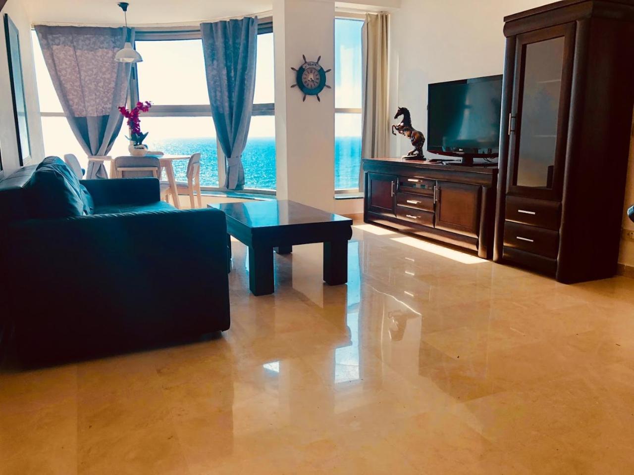 Luxurious Beach Apartment Haifa Exterior photo